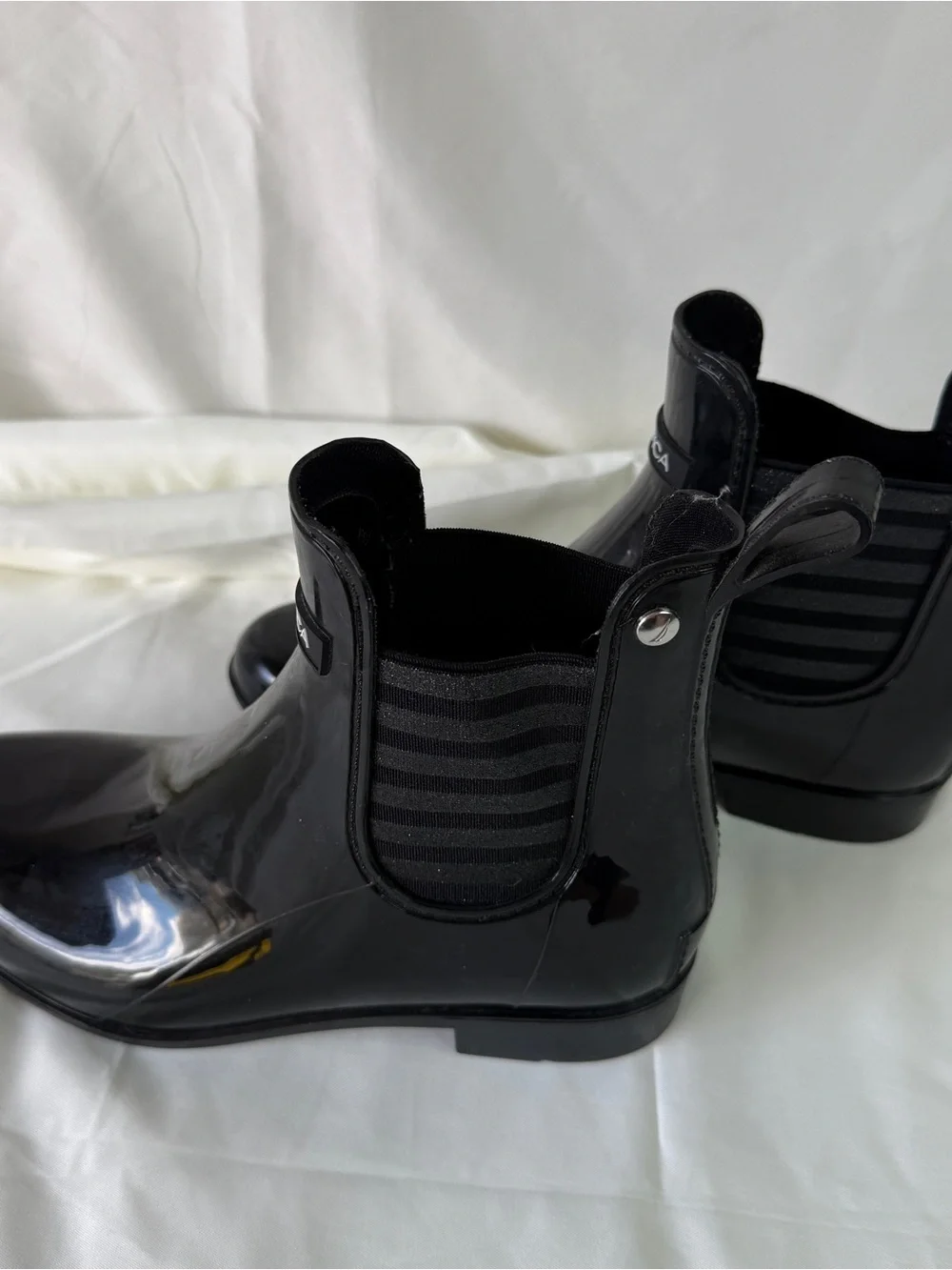 Nautica Glossy Black Chelsea Rain Boots